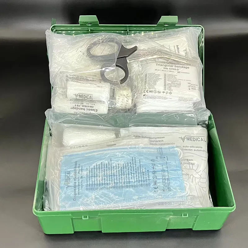 Медицинская аптечка на рабочем месте – соответствует MDR и DIN 13157 | Водонепроницаемый и портативный чехол из полипропилена